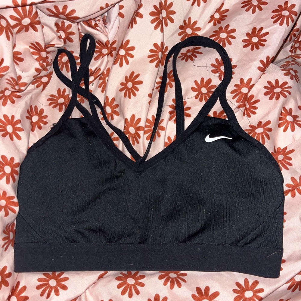 Nike Black Strappy Double‑Strap Sports Bra